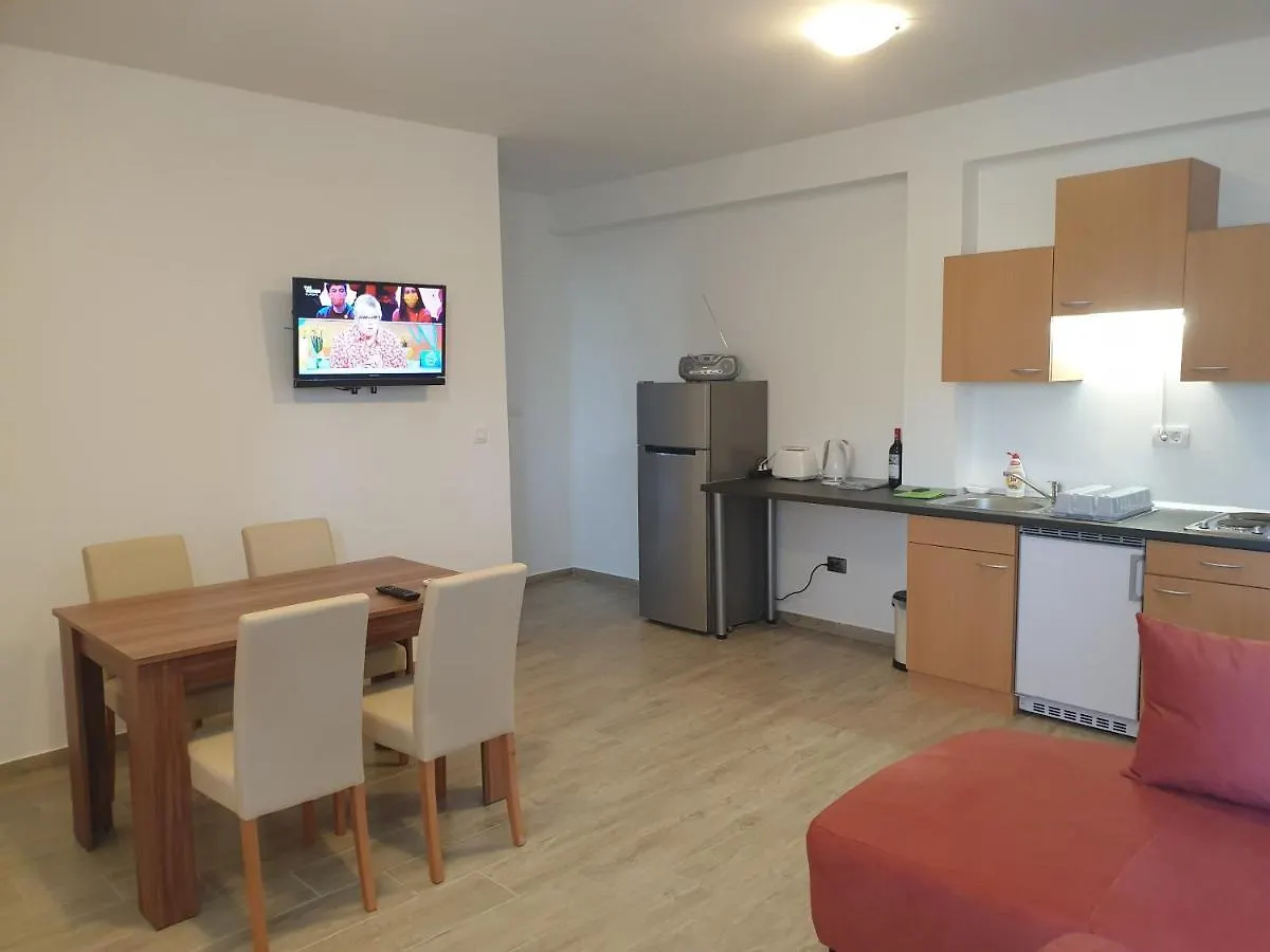 Apartments Valeria Divšići